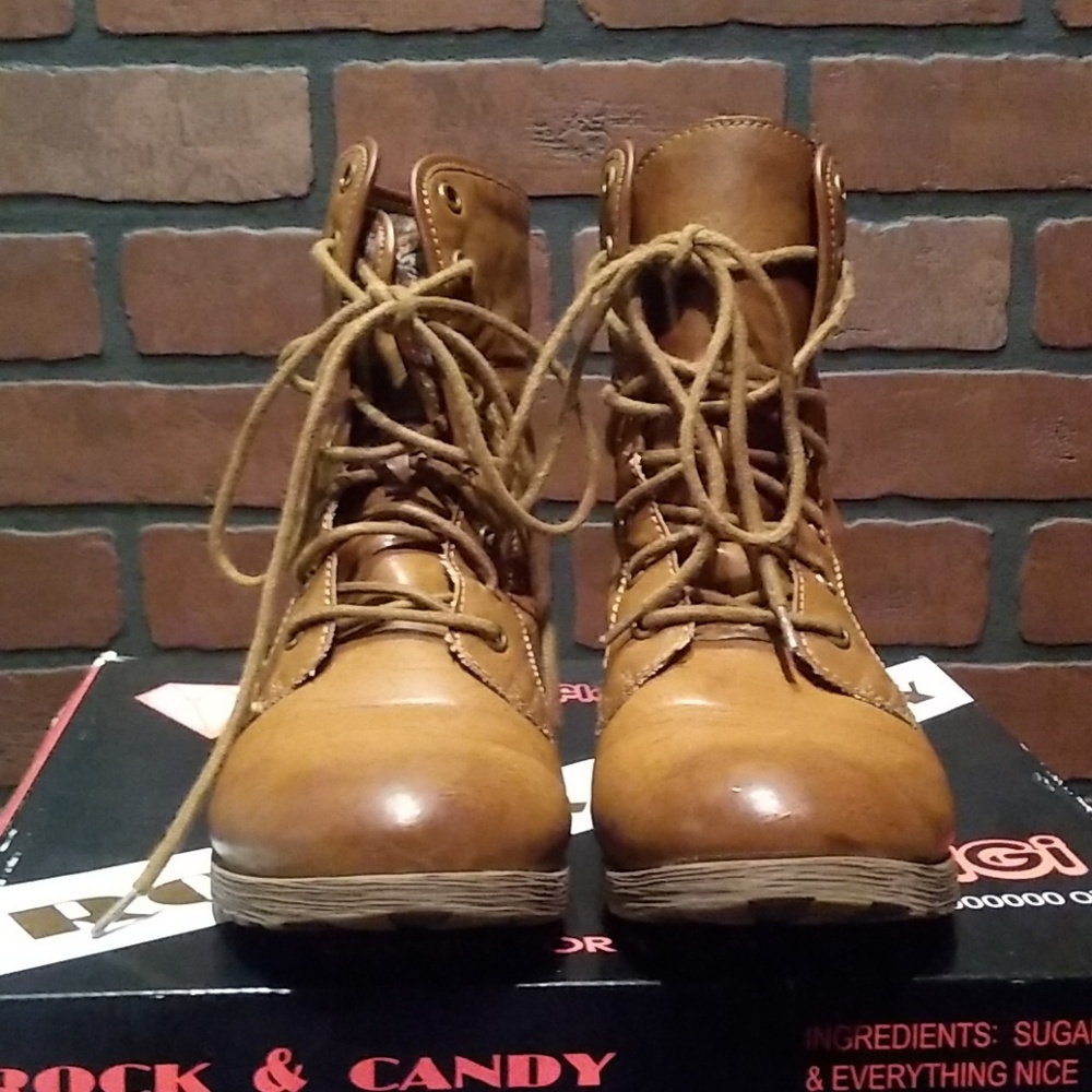 Combat Boots - Picture 6 of 6